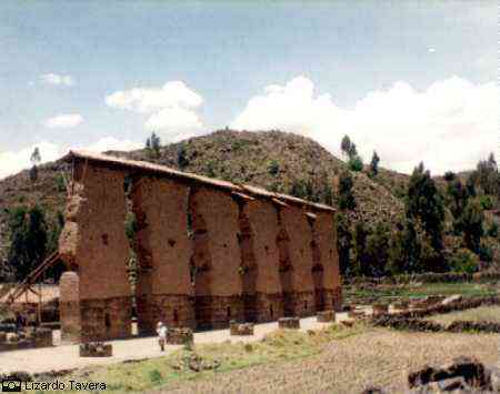 Templo de Wiracocha en Raqchi